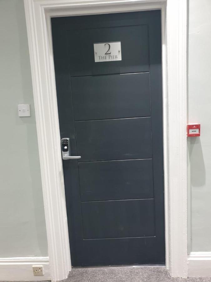 No 27 Chapel Street Guest House Llandudno Esterno foto