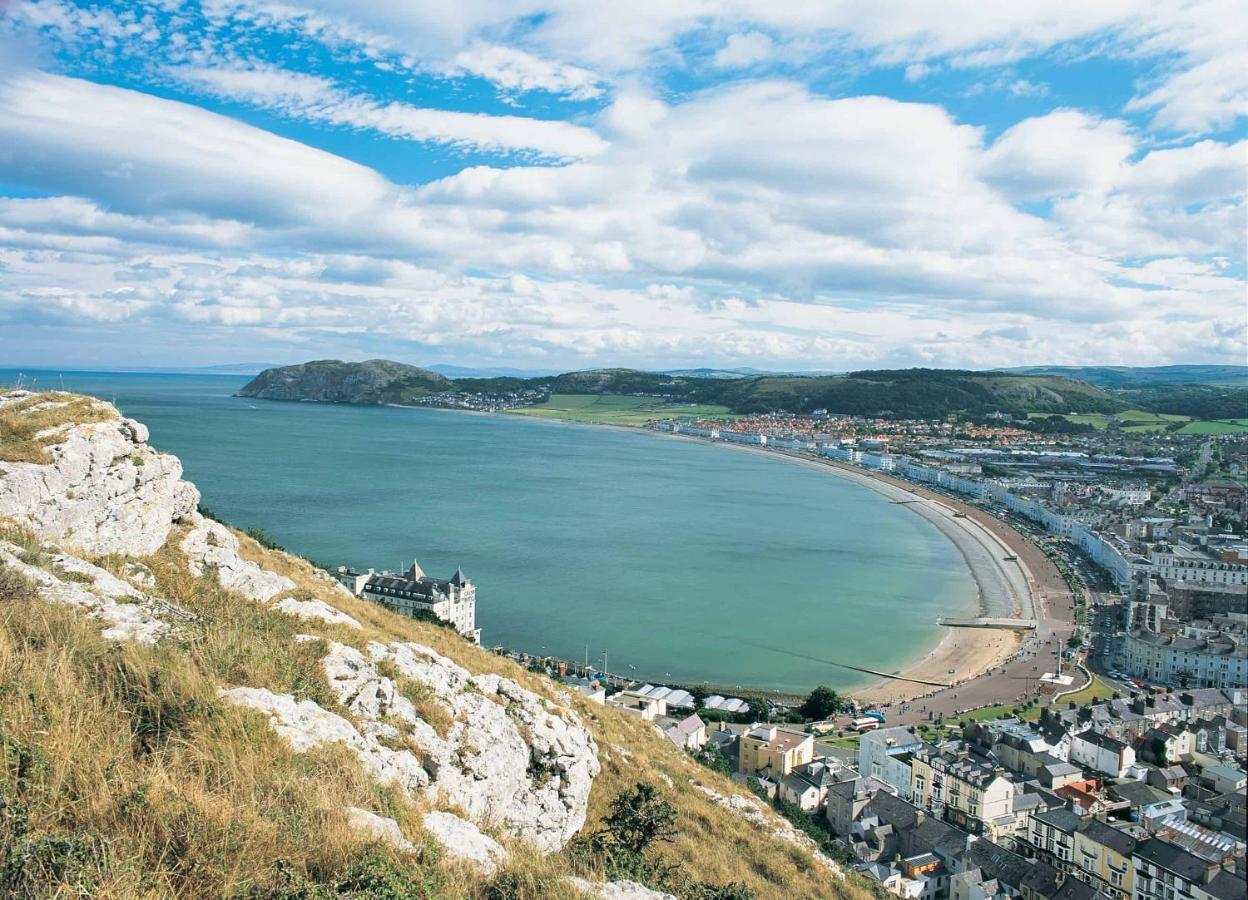 No 27 Chapel Street Guest House Llandudno Esterno foto