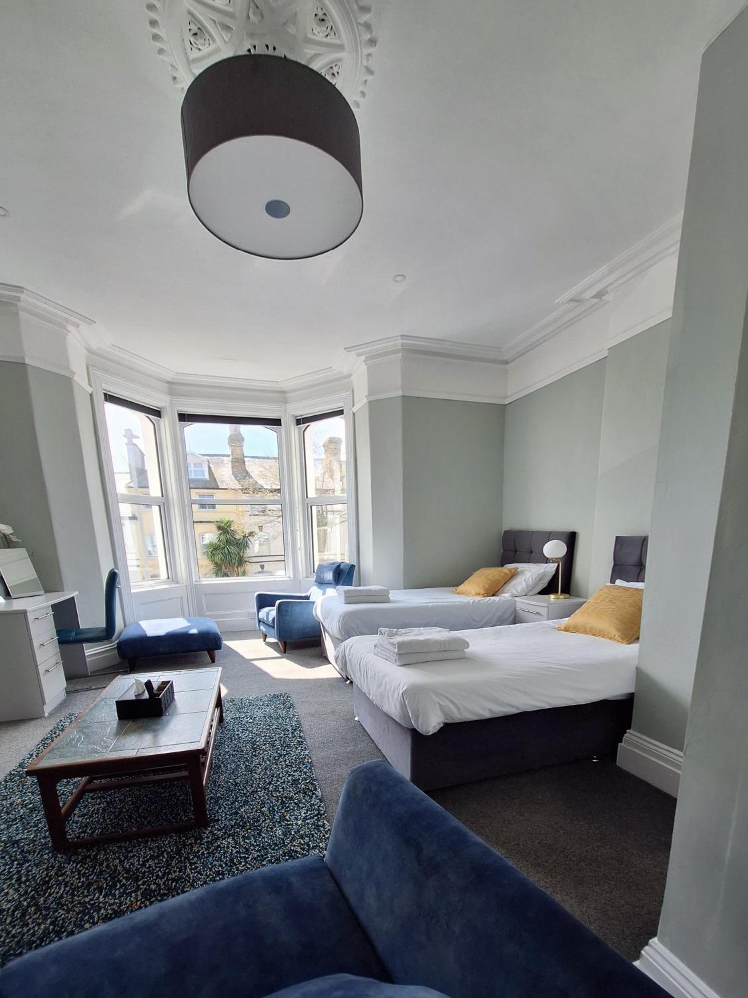 No 27 Chapel Street Guest House Llandudno Esterno foto
